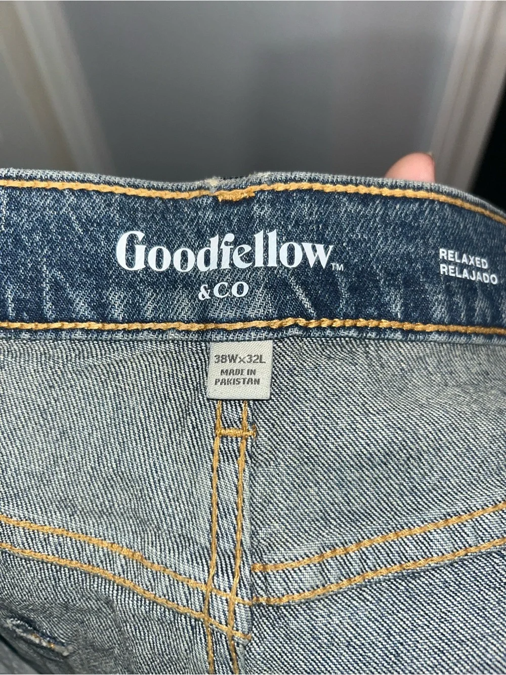 Men's Dark Blue Relaxed Fit Jeans